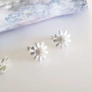 Daisy Sterling Silver Earrings 379